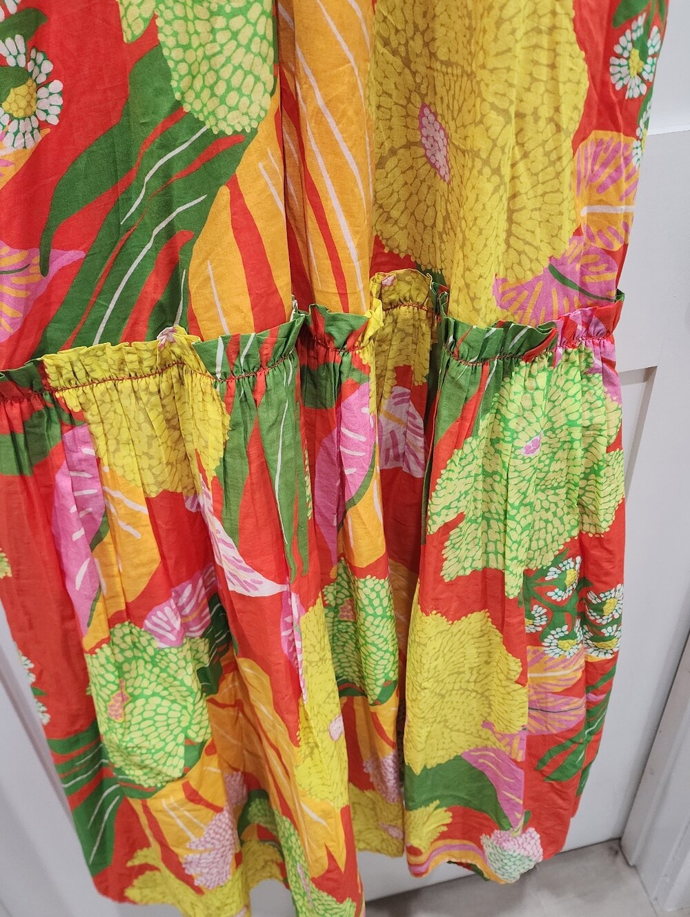 FARM Rio Tropical Maxi Dress in Red, Green, Yellow, Size Large - Picture 4 of 7